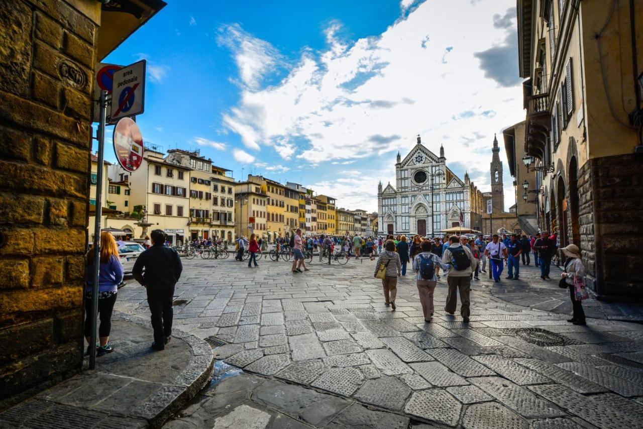 Appartement Historic Center! Charming Traditional Florentine Building - Ac,wifi - By Likehomeflorence *